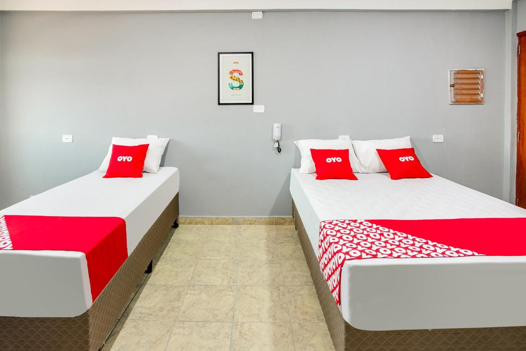 Hotel Oyo Boneville,