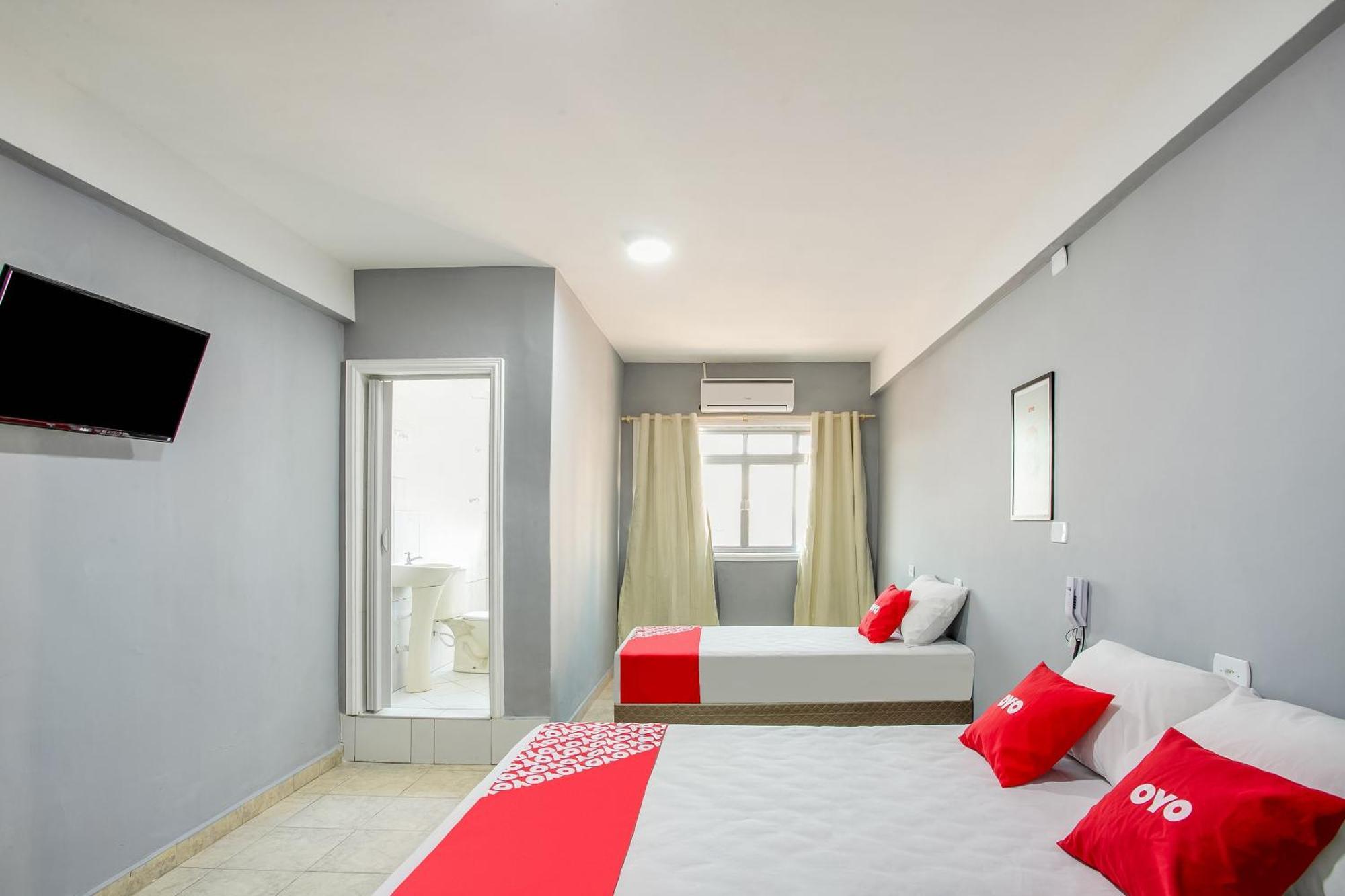 Oyo Boneville, 4* São Paulo