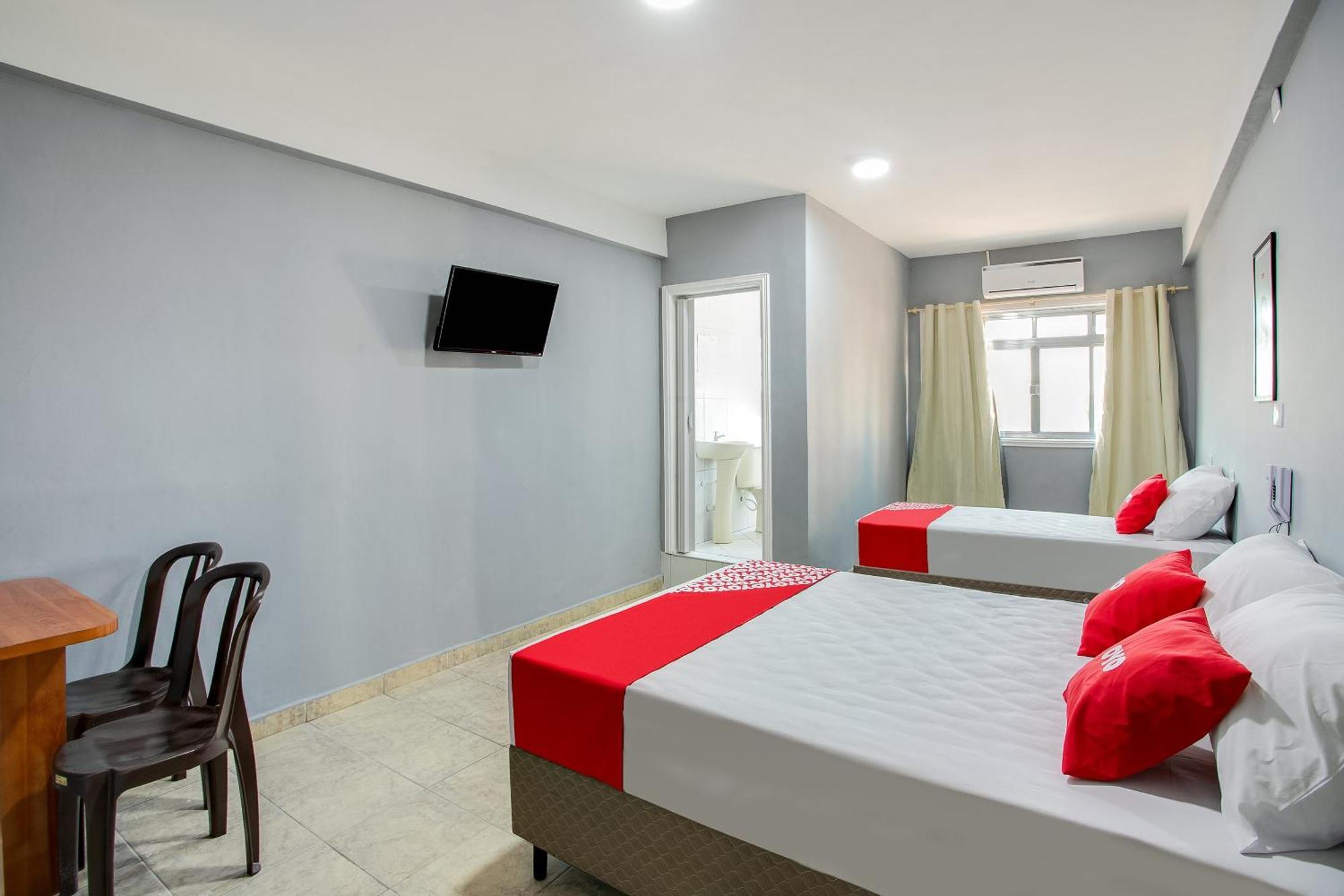 Oyo Boneville, Hotel São Paulo