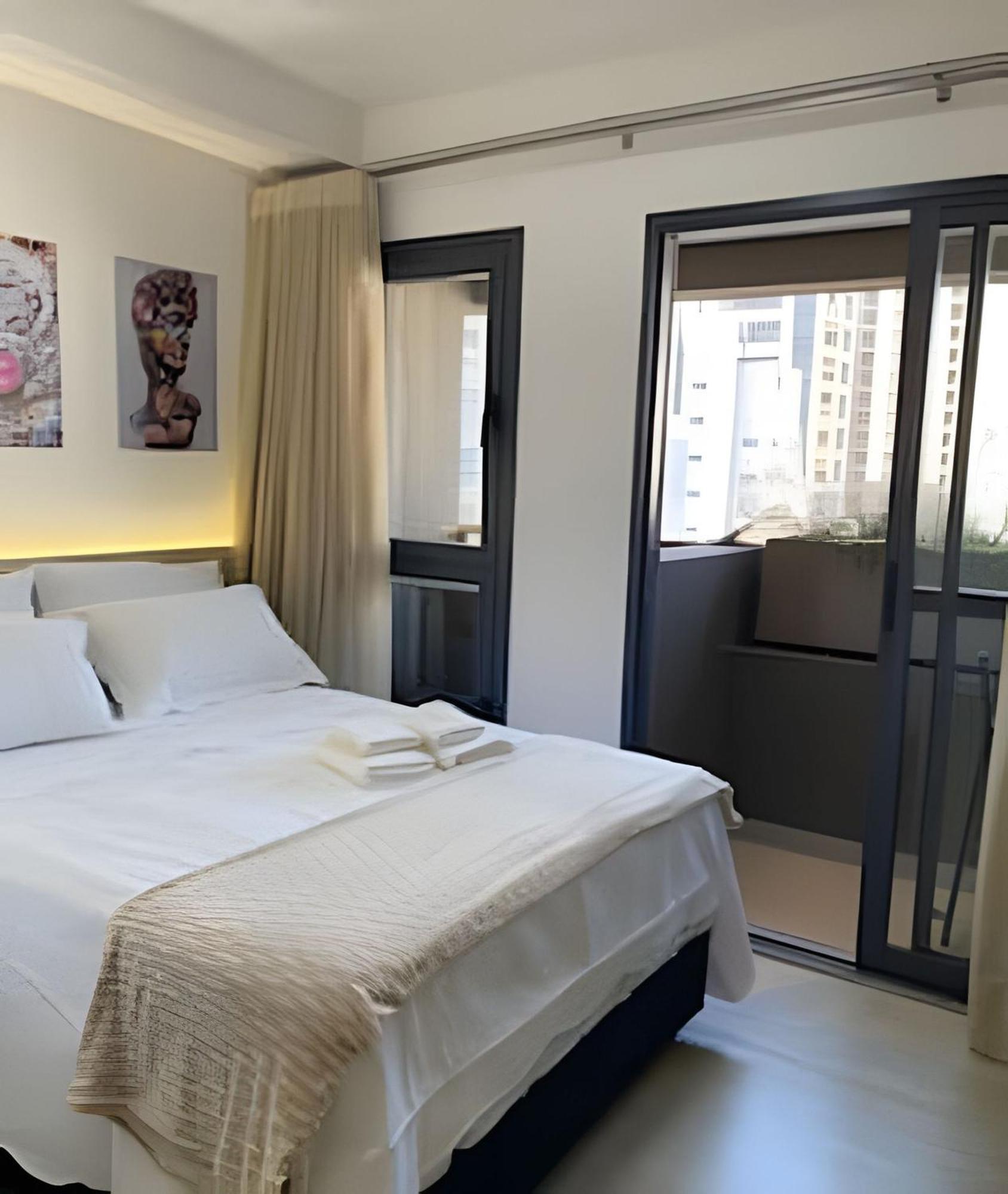 Na Pamplona / Prox Av. Paulista 1010 Apartment *