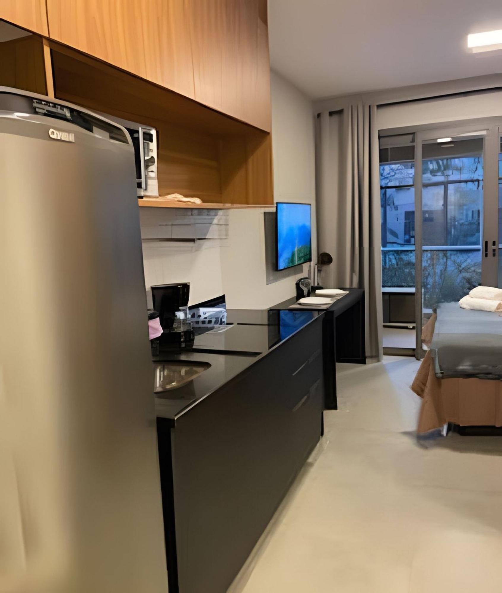 Apartamento Moderno / Madalena 1007b