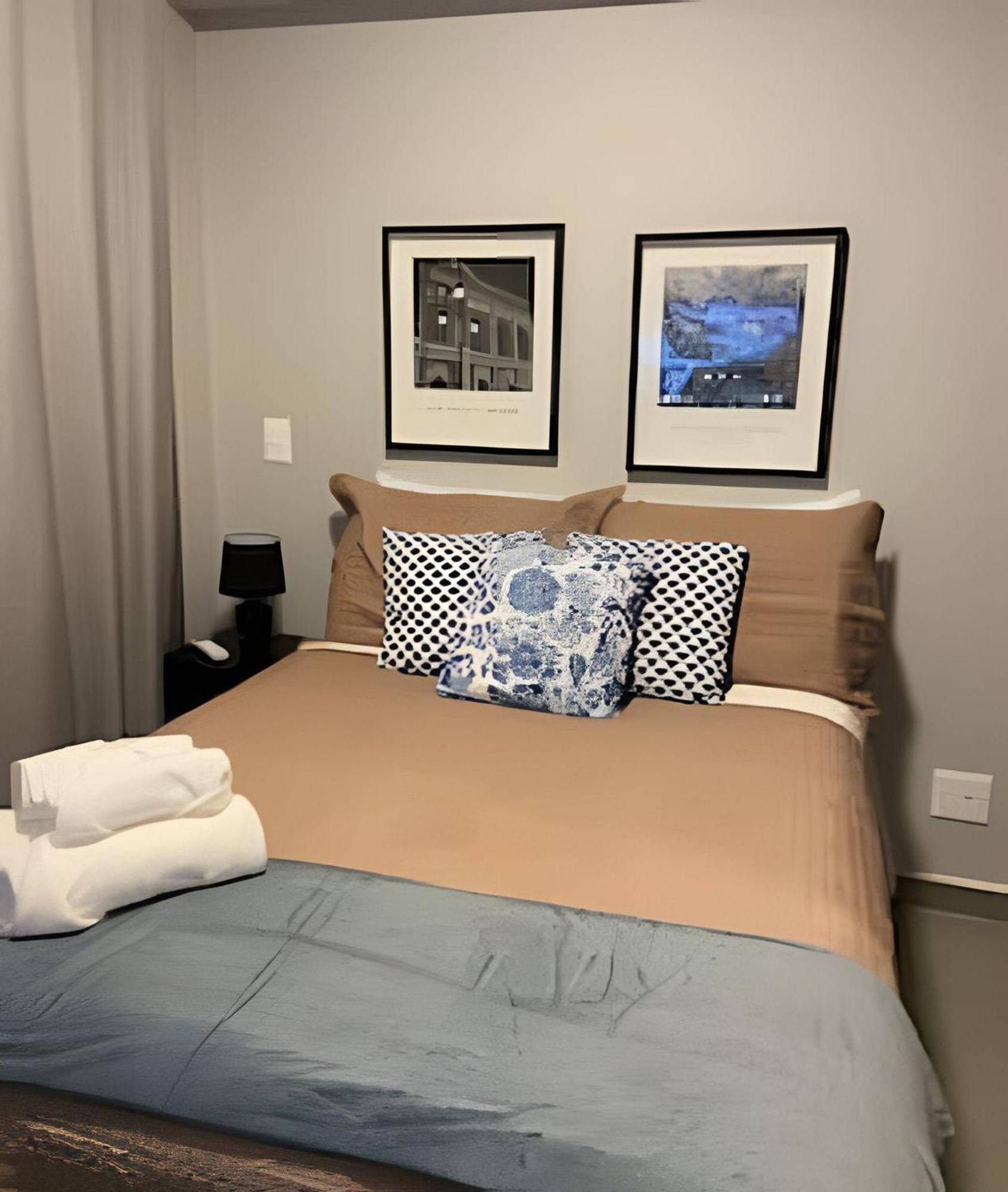 Apartamento Moderno / Madalena 1007b
