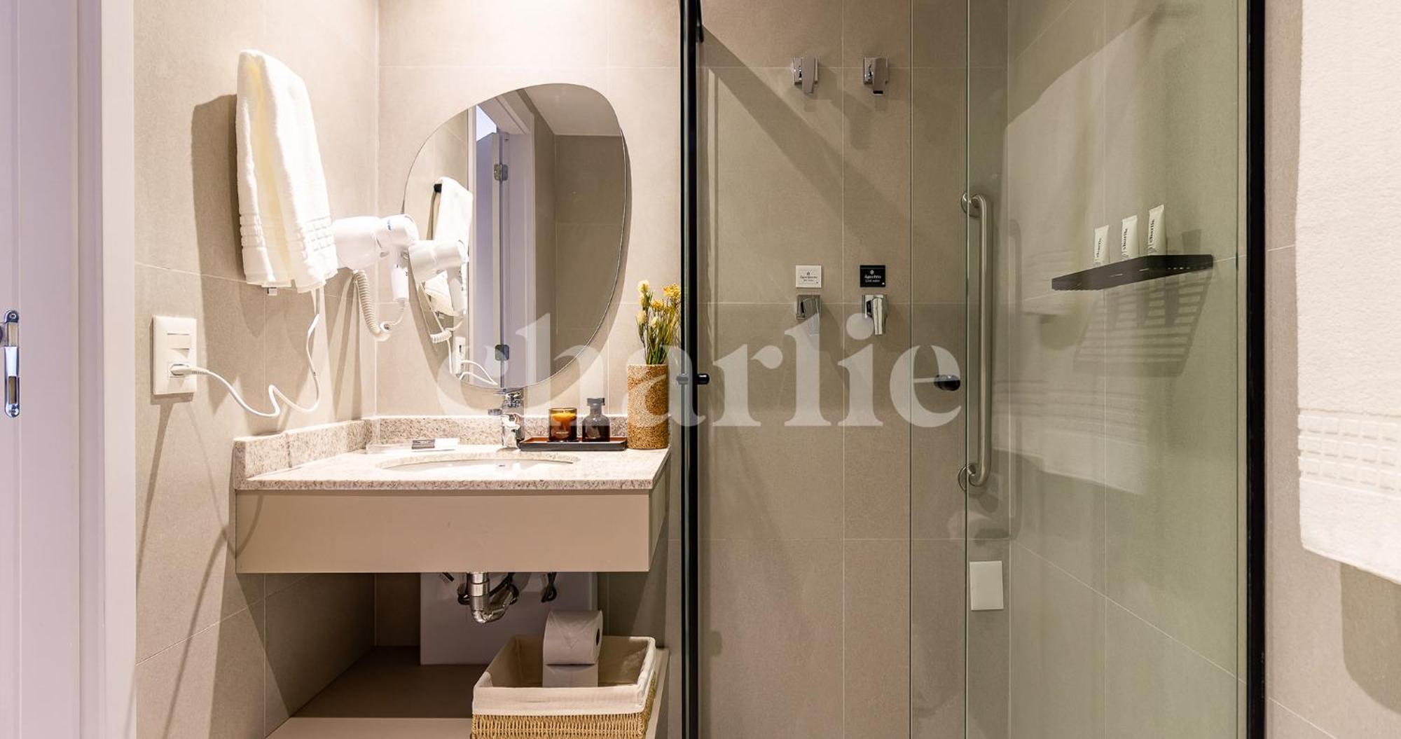 Charlie Lumiere Klabin Apartment *