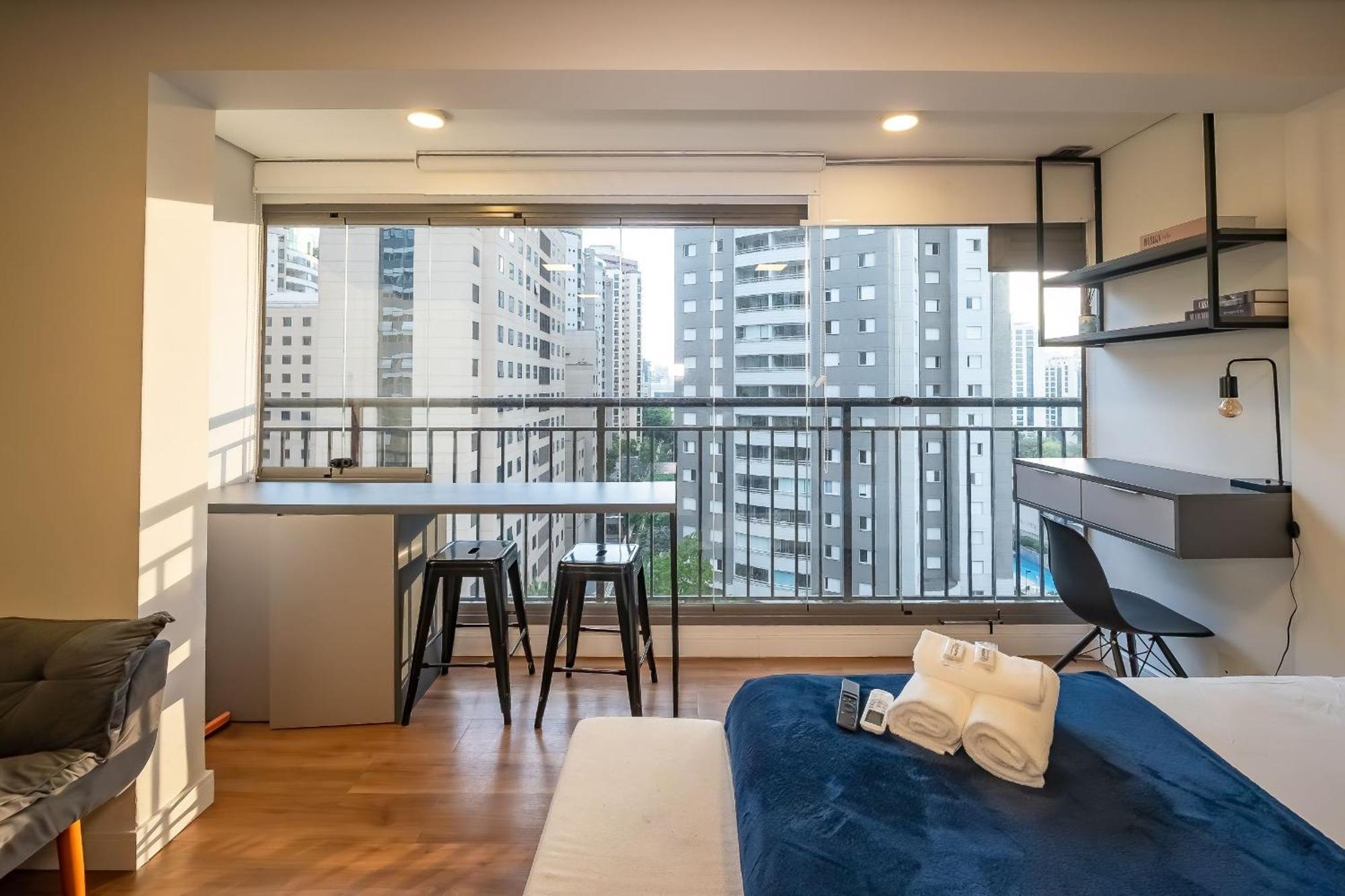 Yume Vitrali Studios Apartment