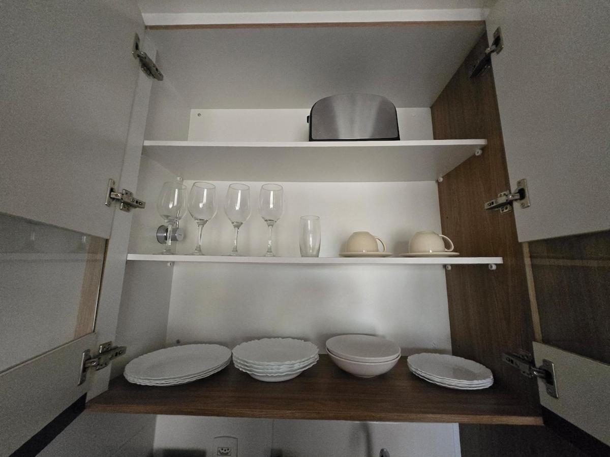 Completo E Confortavel Na Av Chucri Zaidan *