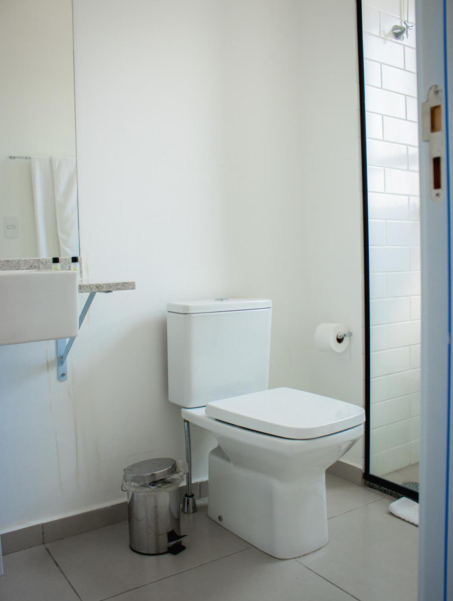 Roomo Oy Frei Caneca Residencial Apartamento São Paulo