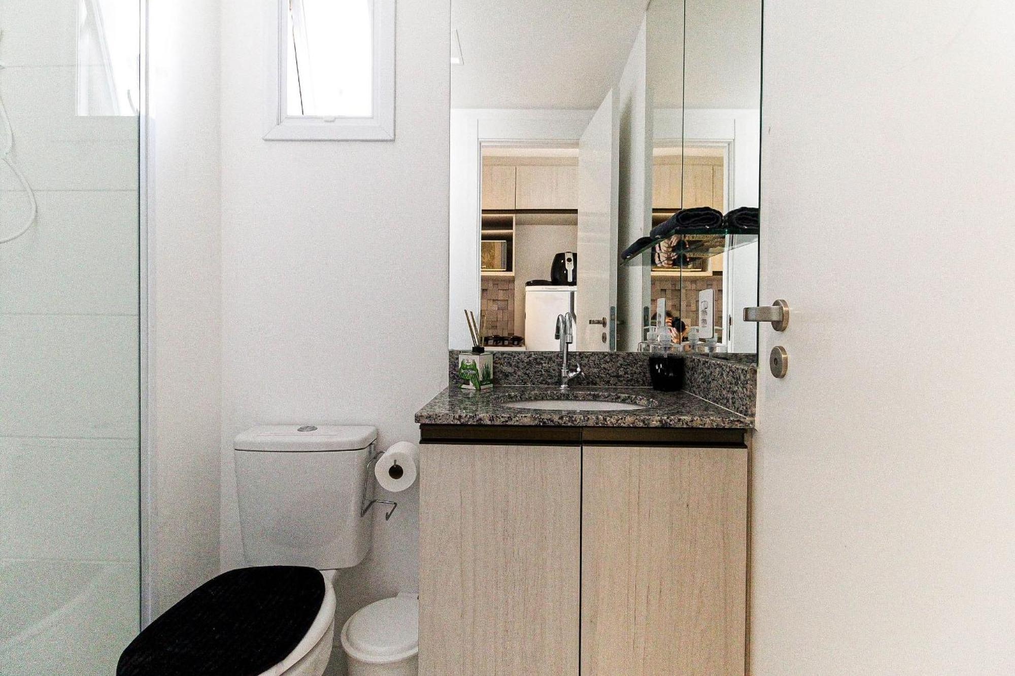 Apartamento Bl2214 - Apto Ao Lado Do Metro C/ Piscina