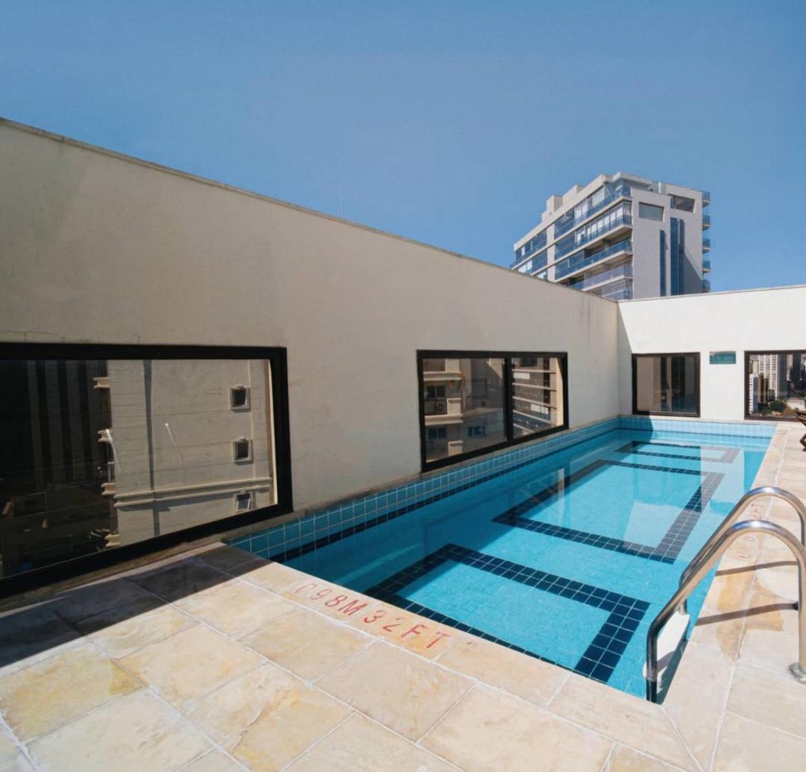 Flat 4 Estrelas -- Faria Lima *
