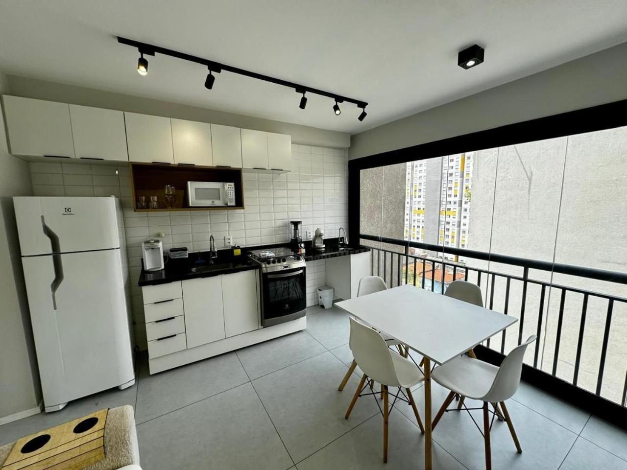 Extraodinario Na Liberdade - Com Piscina Apartment