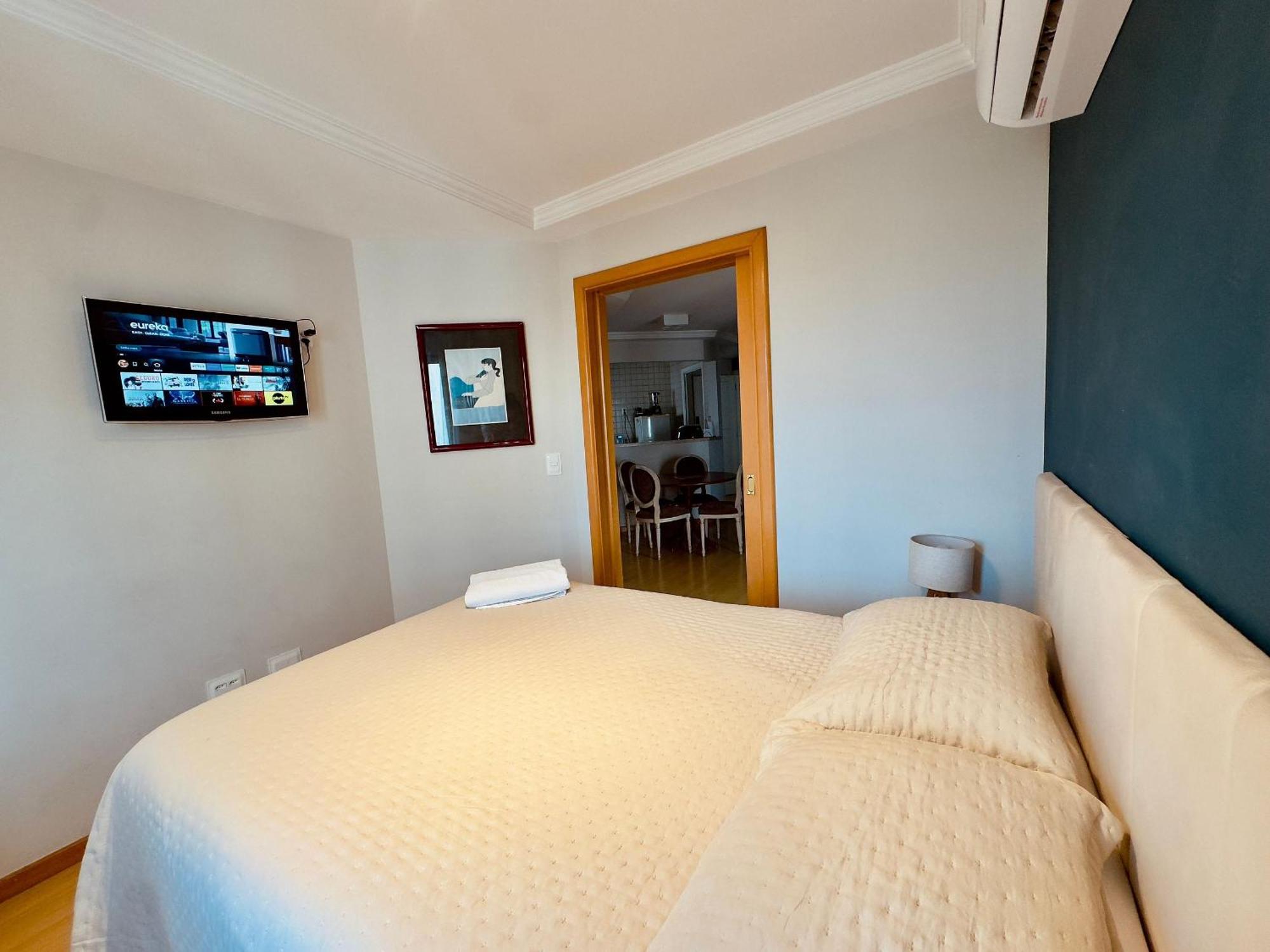 Apartment Flats Em Moema: Metro, Wifi, Ar E Manobrista Sao Paulo