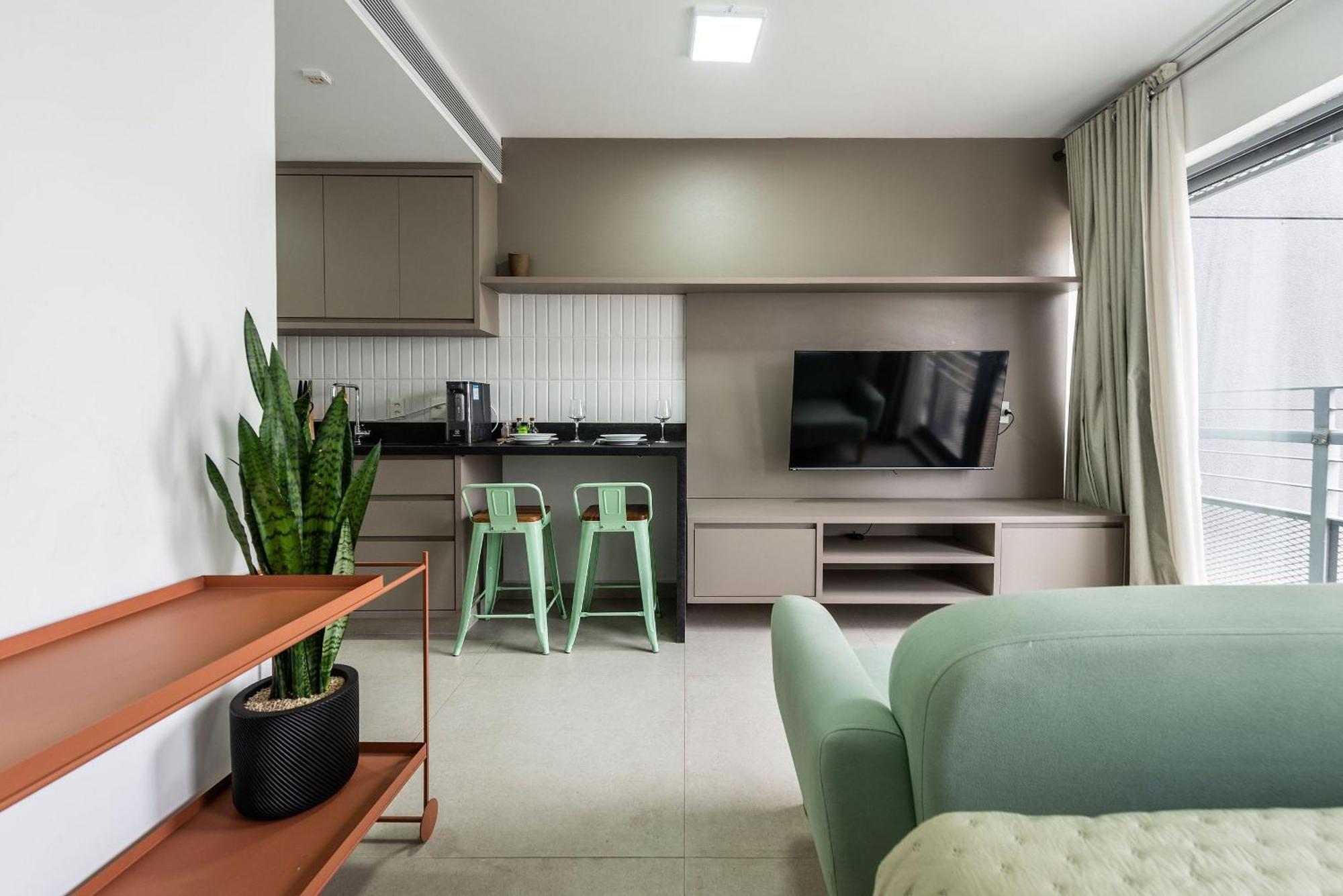 Casa de férias Em Pinheiros Com Piscina E Academia - Pg712 *