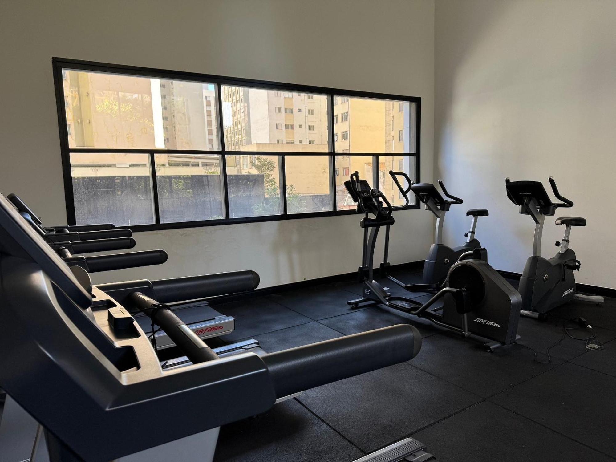Com Sacada / Paulista / Sirio Libanes Apartamento *