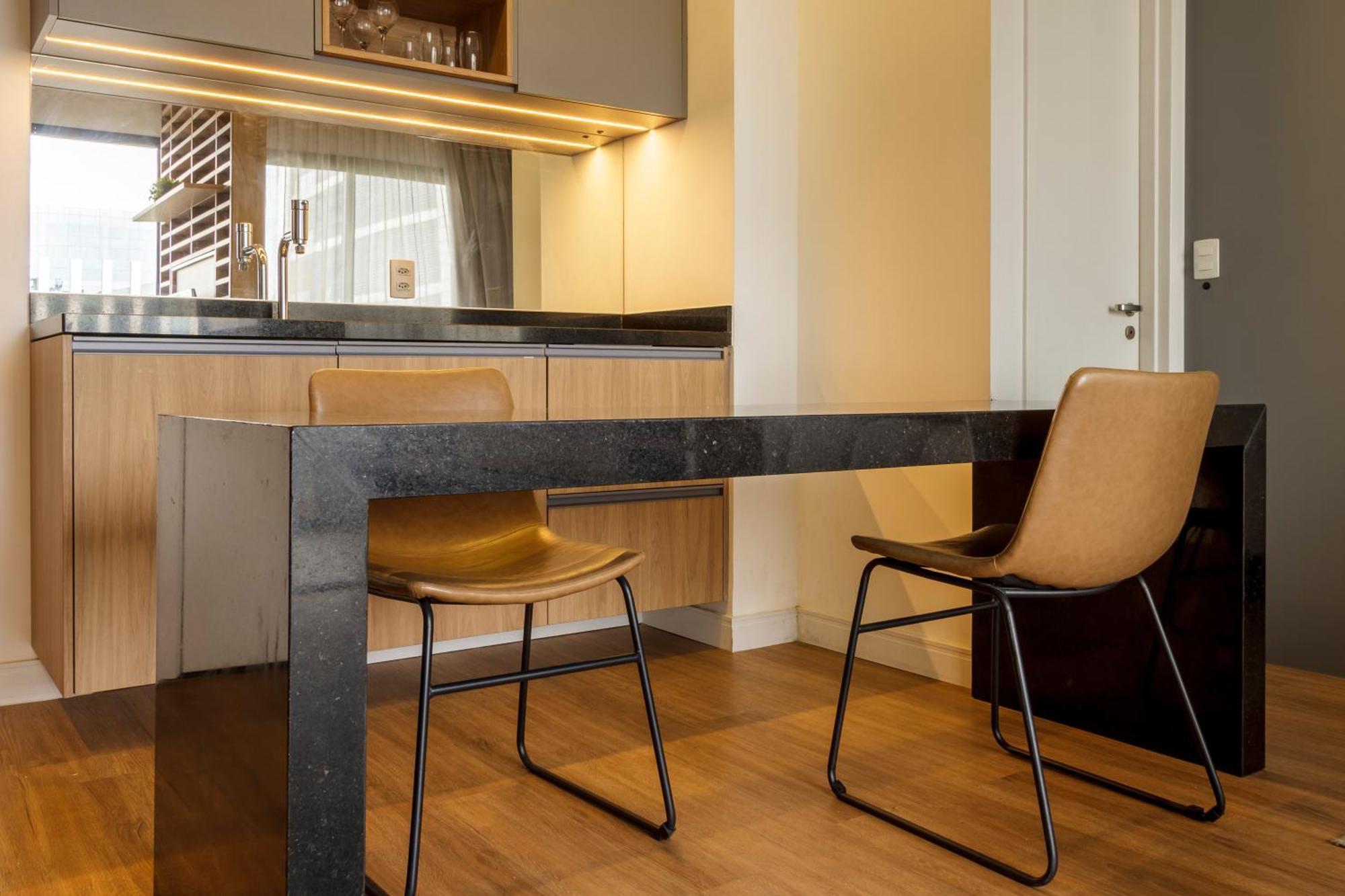 Staycy - Perdizes Em Localizacao