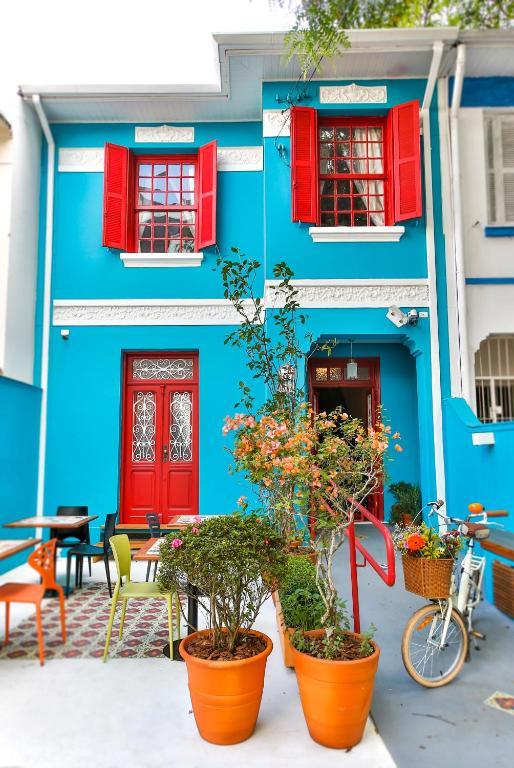 Hostel California Cafe Bar *