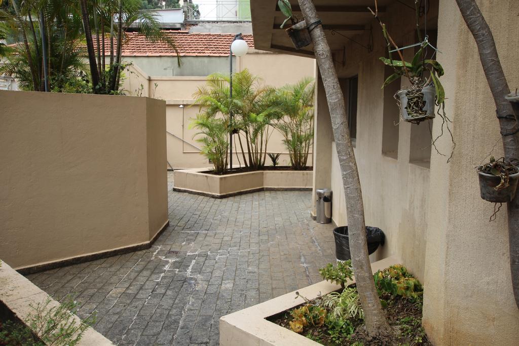 Leao Sp 51 * Sao Paulo