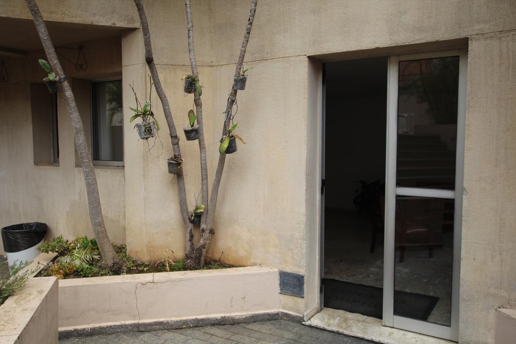 Leao Sp 51 Apartment *