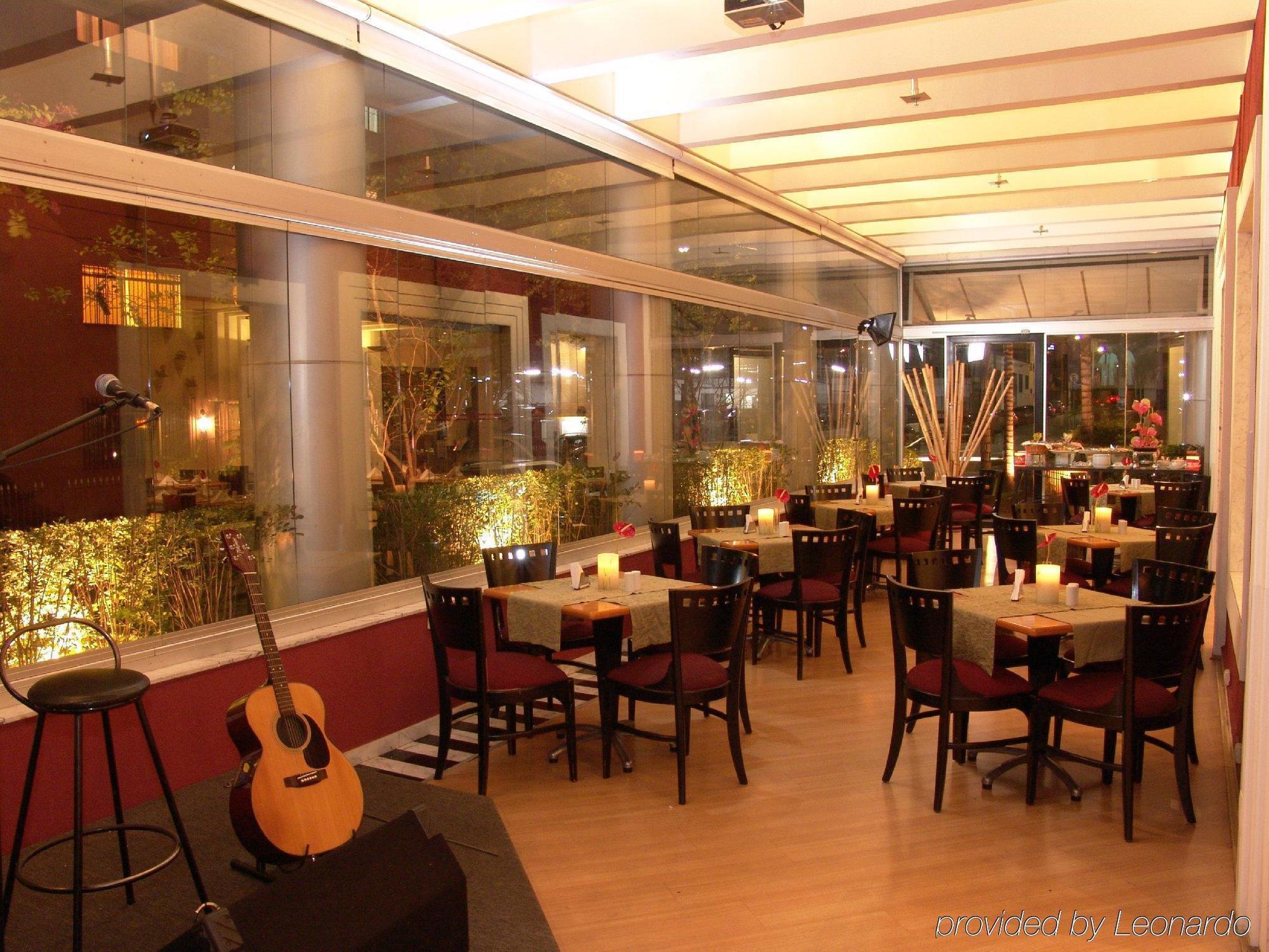 Hotel Estanplaza International