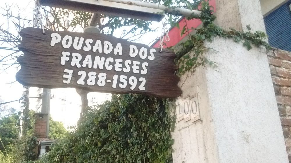 Dos Franceses Pensão