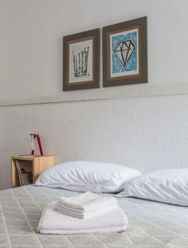 Lobo Urban Hostel *
