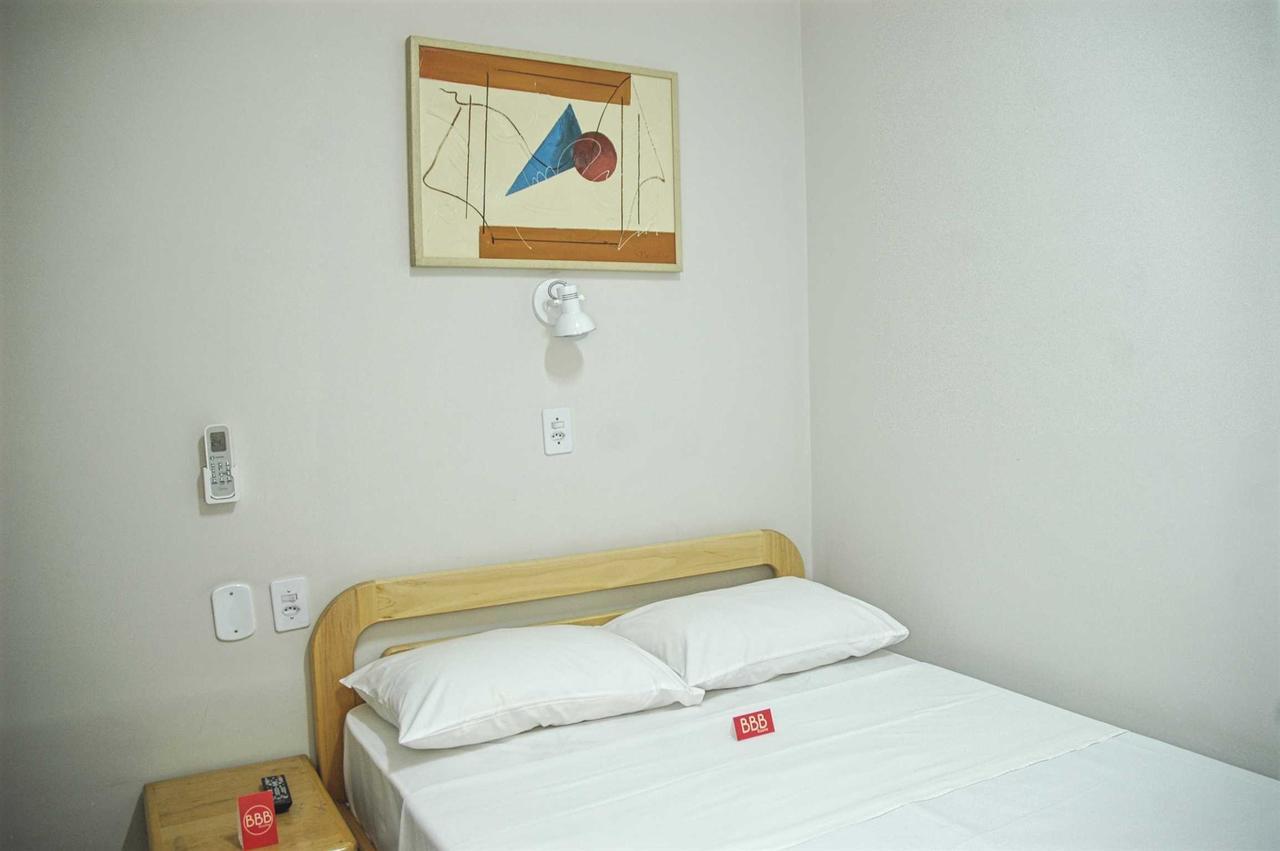 Bbb Paraiso Paulista Sp 2*