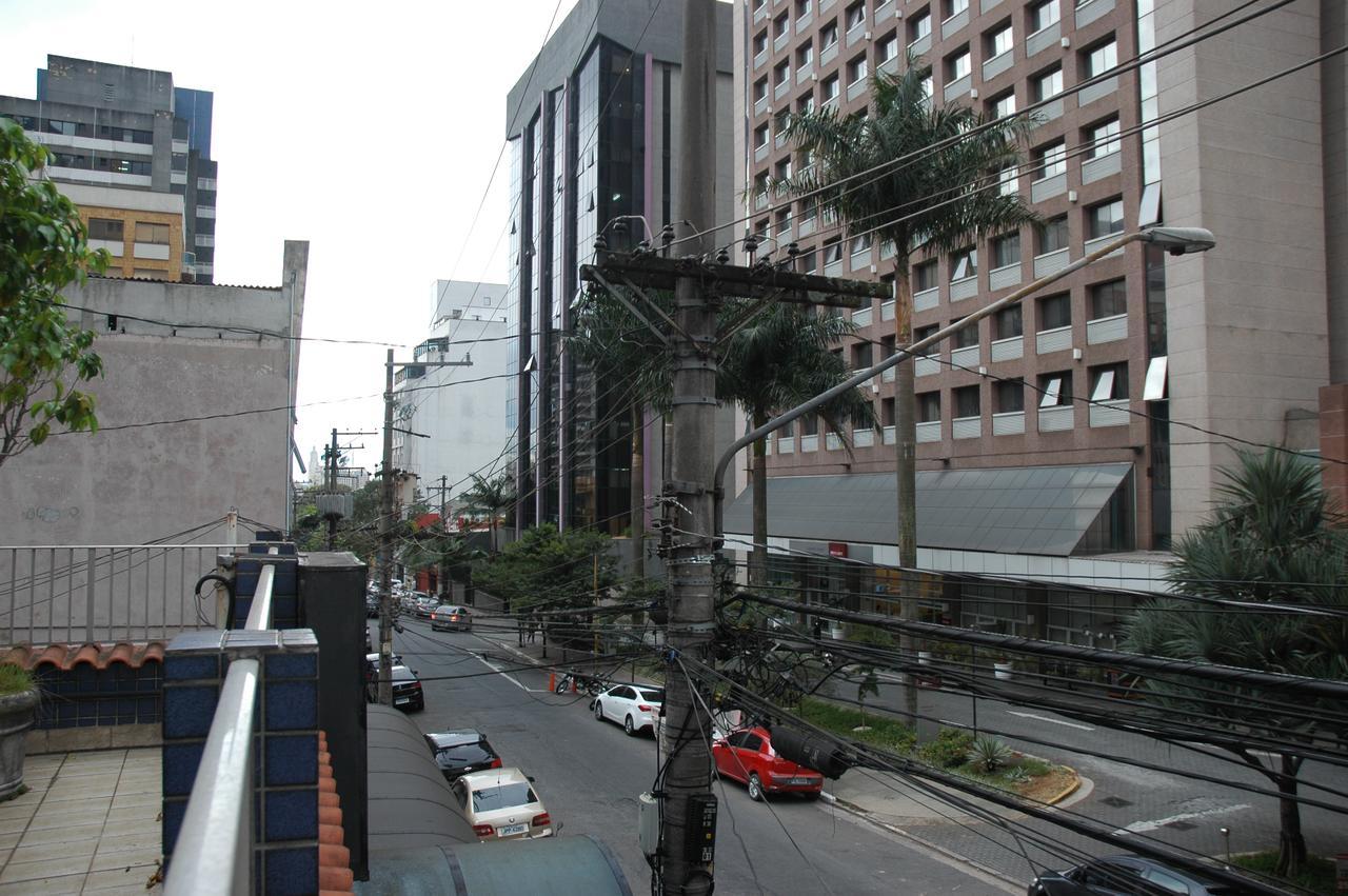 Bbb Paraiso Paulista Sp 2*