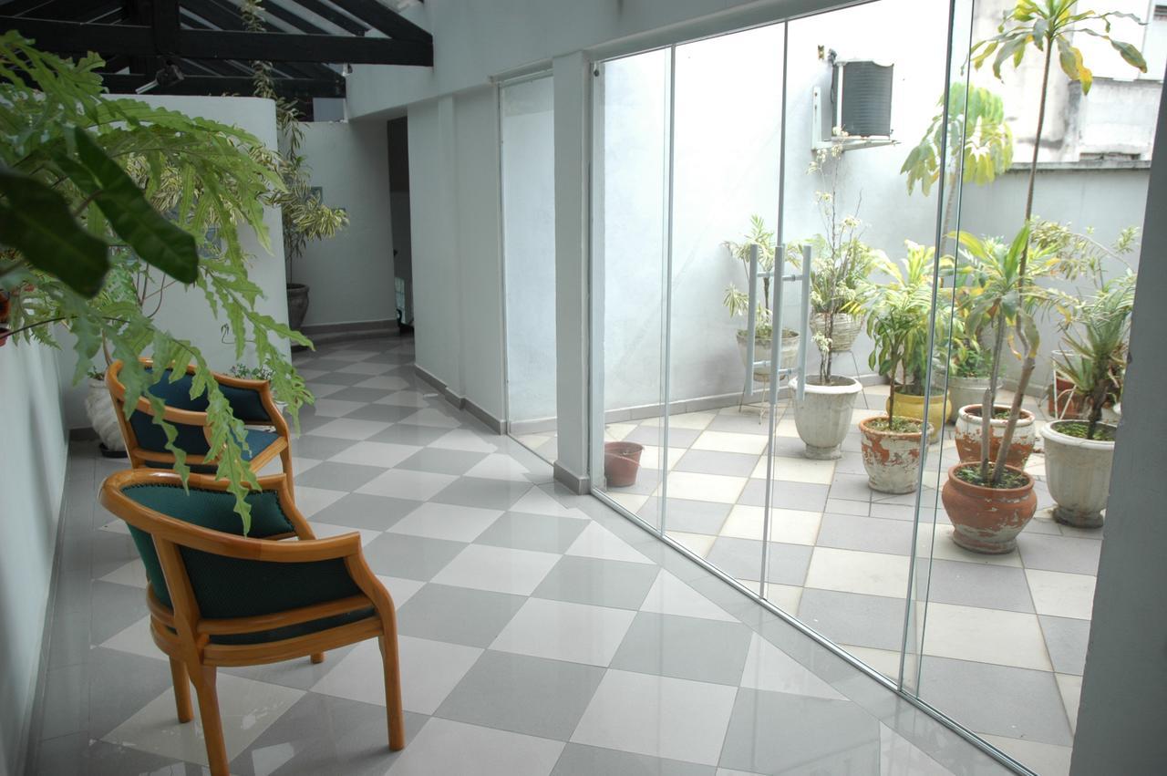 Bbb Paraiso Paulista Sp 2*