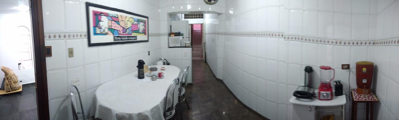 Acomodação com café da manhã  Consulado Americano São Paulo