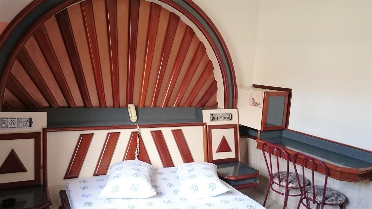 Hotel North Palace 3*
