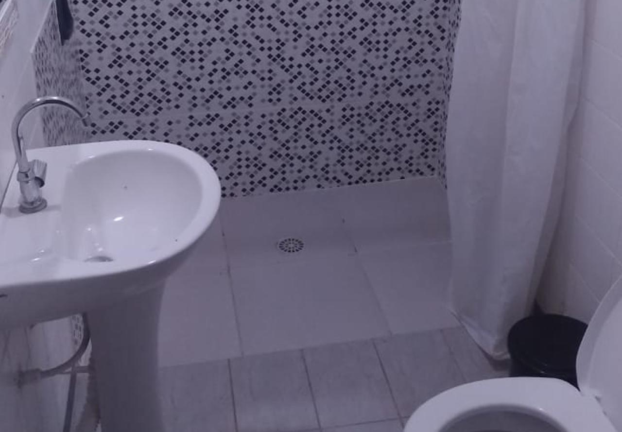 Aurea Hostel *