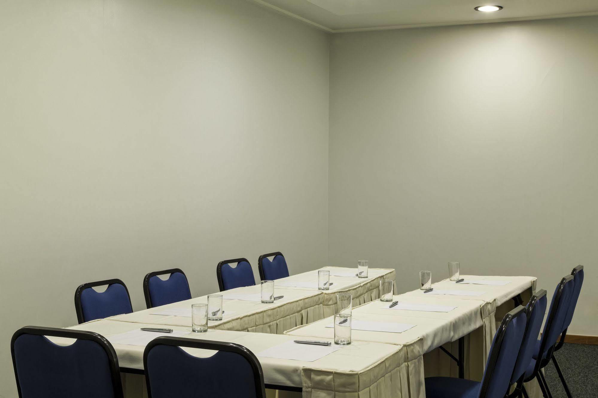 Address Faria Lima By Intercity Hotel 4*