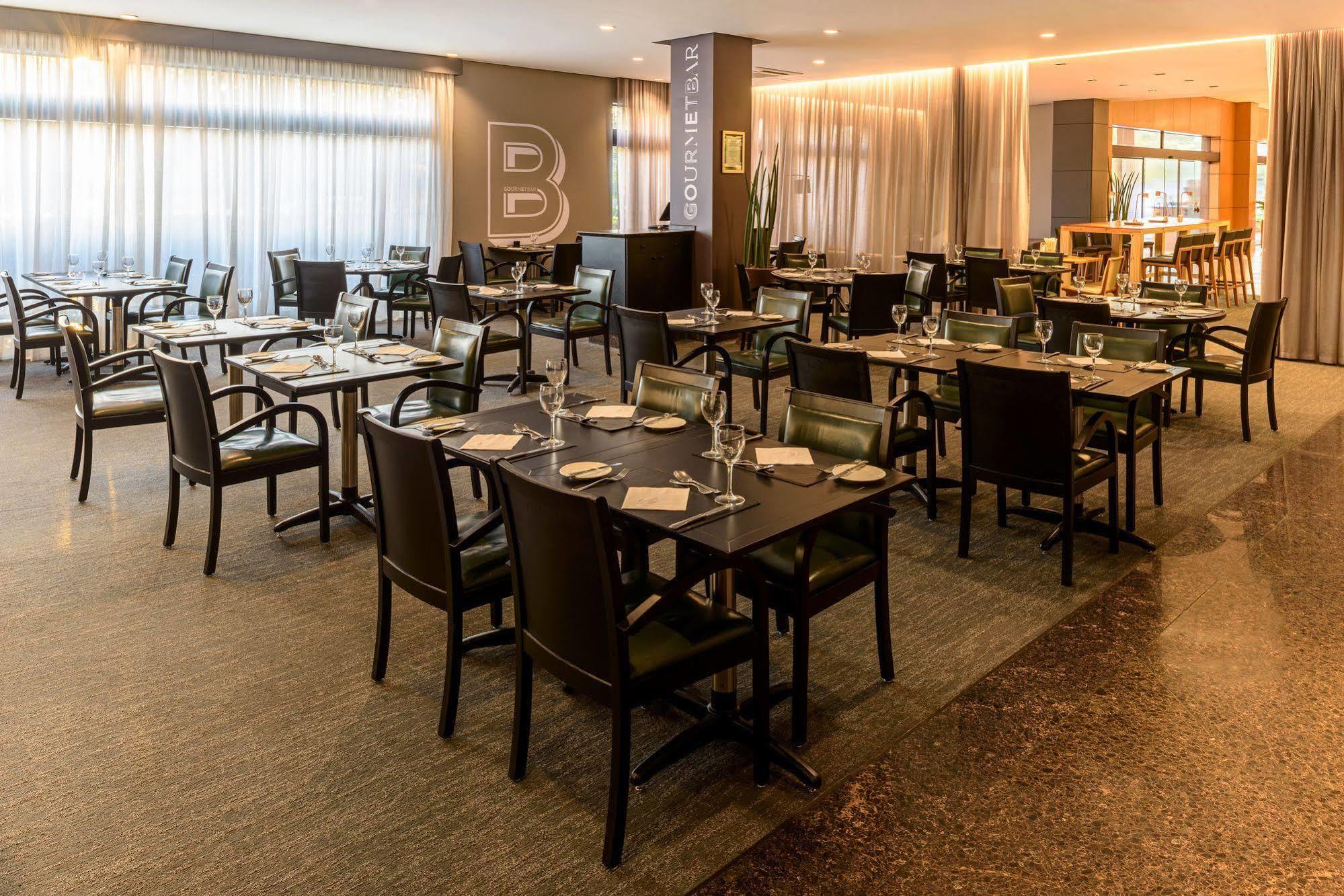 Novotel Center Norte 4*