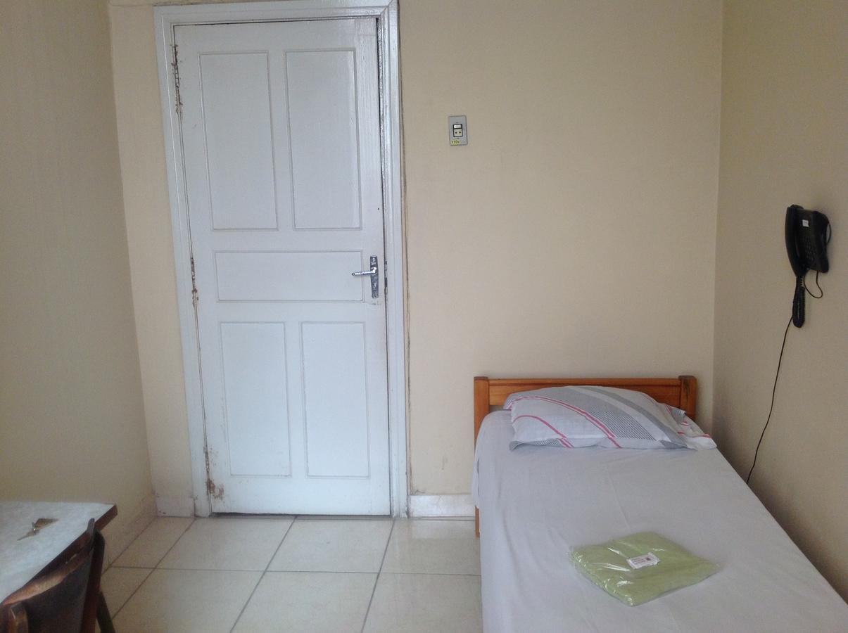 Chaves - Quartos Individuais Hotel São Paulo