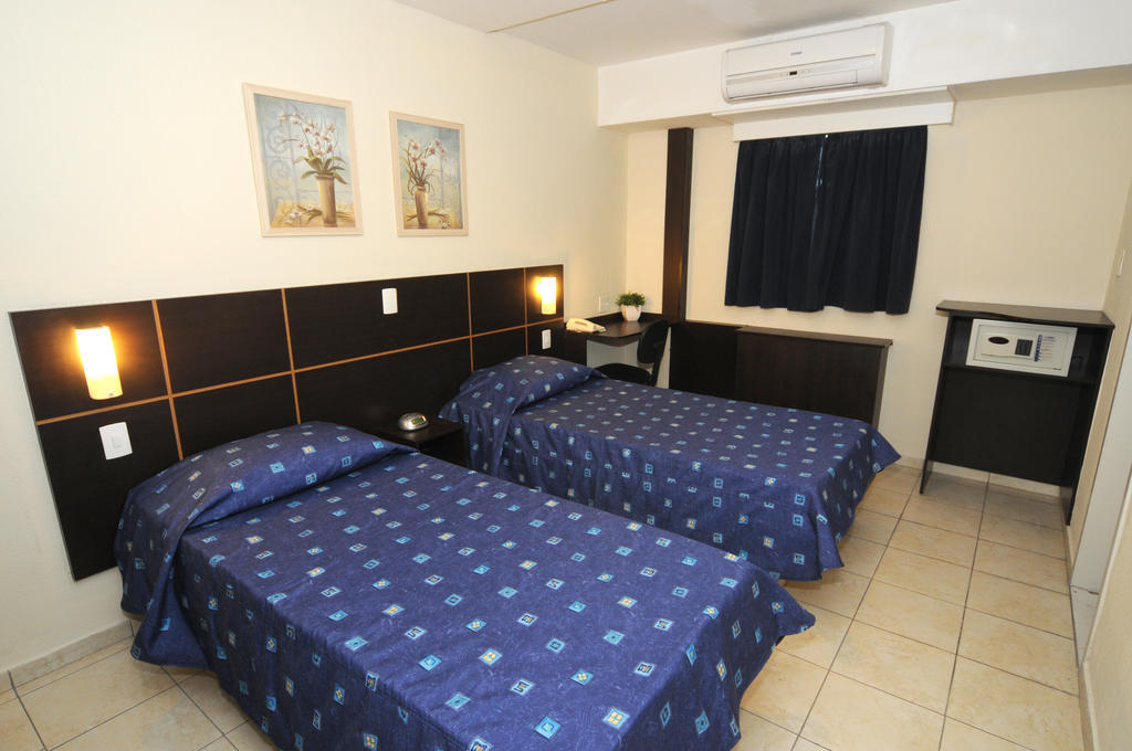 Hotel Metropolitano