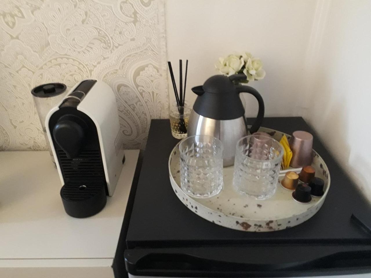 Acomodação com café da manhã  Vila Madalena