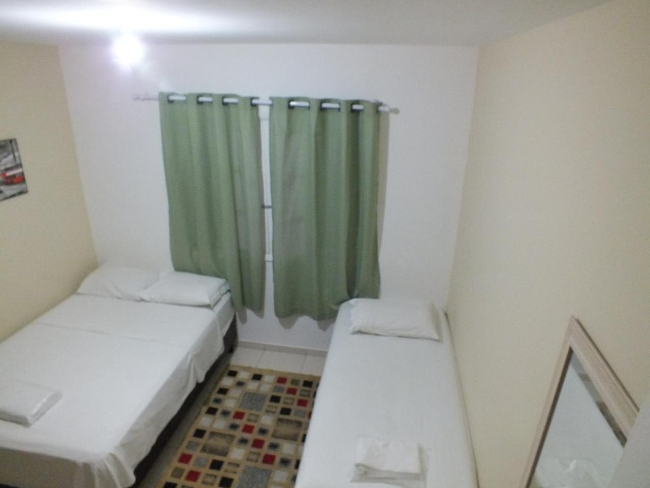Hospedagem Bento Barbosa Guest house *