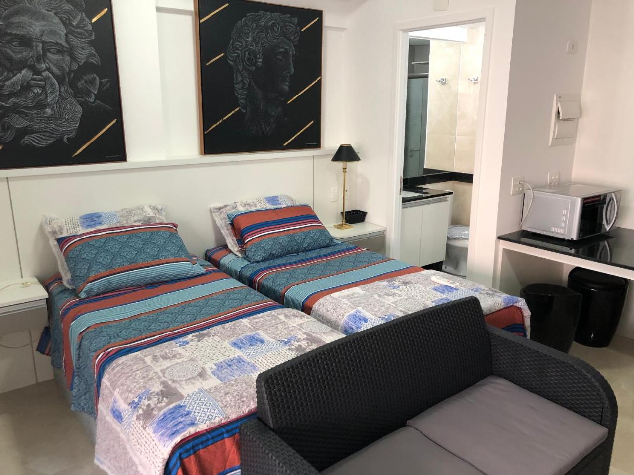 Plaza De La Republica Con Garage Apartment *
