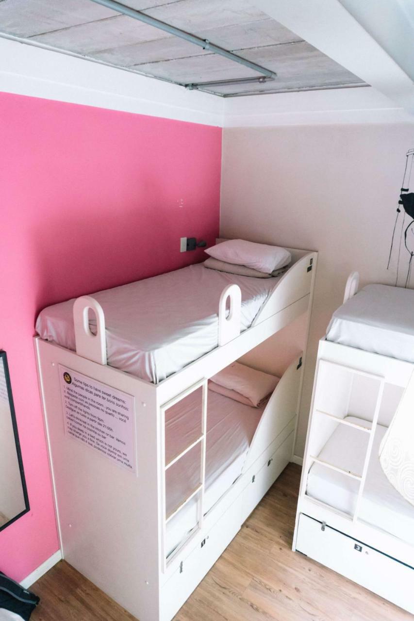 Albergue Bee W *