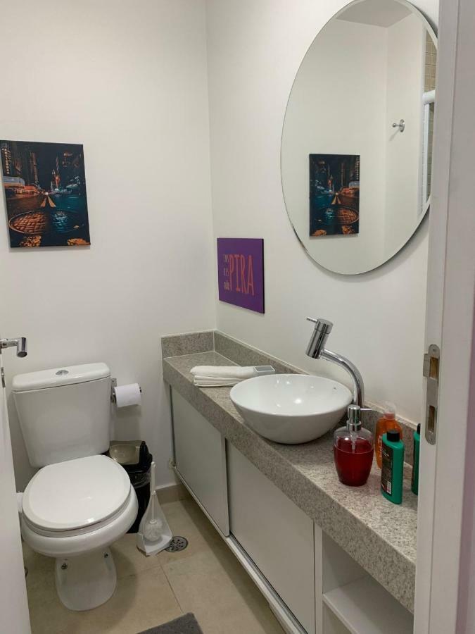 Apartamento Super Mensal Com Estacionamento E Internet ! *