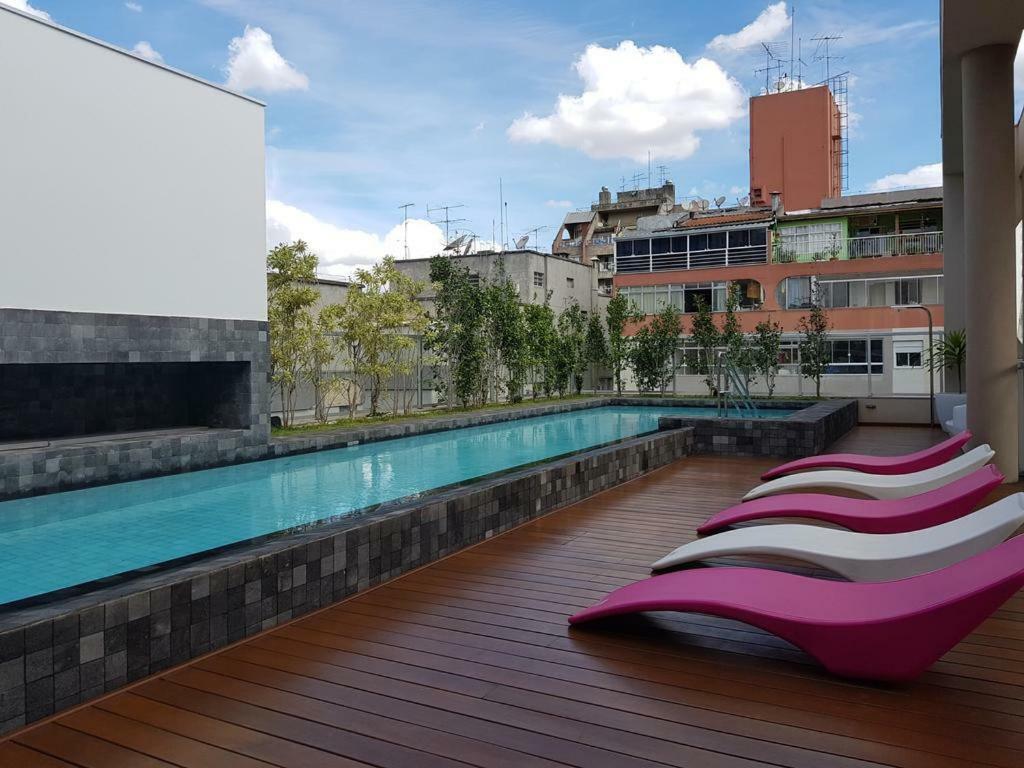 Apartamento Super Mensal Com Estacionamento E Internet ! *