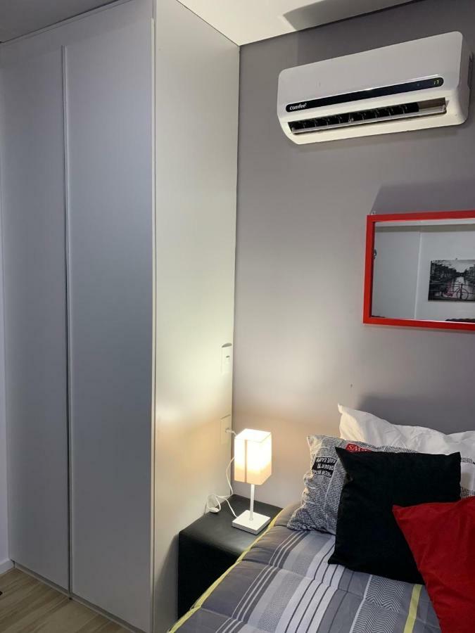 Apartamento Super Mensal Com Estacionamento E Internet ! *