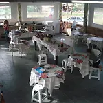 Linda Chacara, Sossego E Piscina