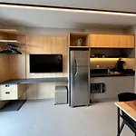 Moderno Em Endereco Privilegiado, Trabalho E Lazer