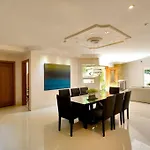 Mansao Com Piscina