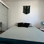 Apartamento Aconchegante E Moderno Com Varanda Na Rua Guaicurus