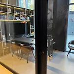 Studio Novissimo Vila Olimpia! Ar Wifi Academia Coworking Lavanderia Pet Place! 10 Min Congonhas!