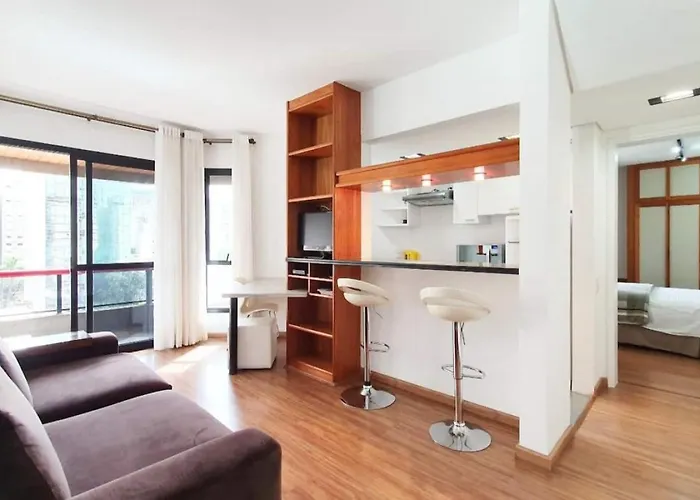 Itaim Bibi/Amplo Apartamento a melhor localização!