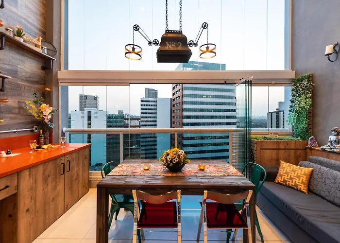 Edificio Summit Pinheiros Best Location in São Paulo Balcony with City Views Pool, Fitness Room&Parking Garage 3 minutes to Subway