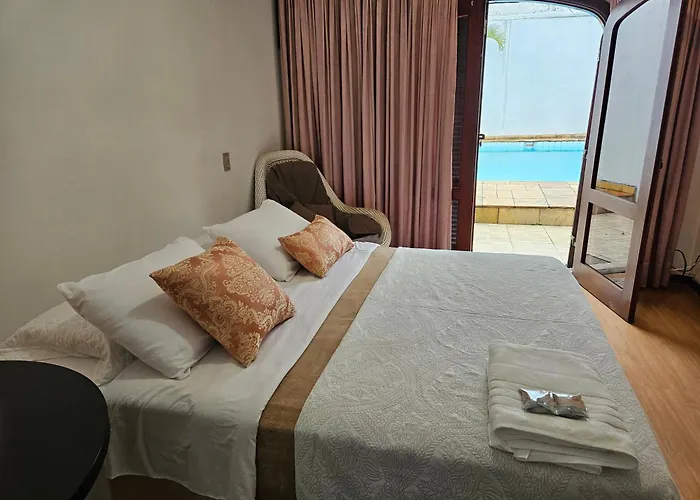 Charmosa E Ampla Suite