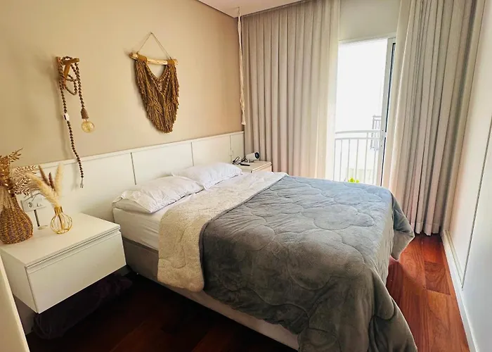Lindo Quarto Casal Em Casa De Condominio