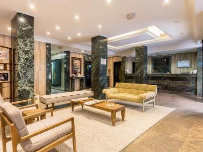 Columbia Hotel 3*